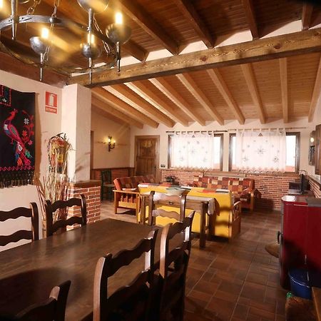 La Casa Del Abuelo Simon Guest House Fuente el Sauz Екстериор снимка
