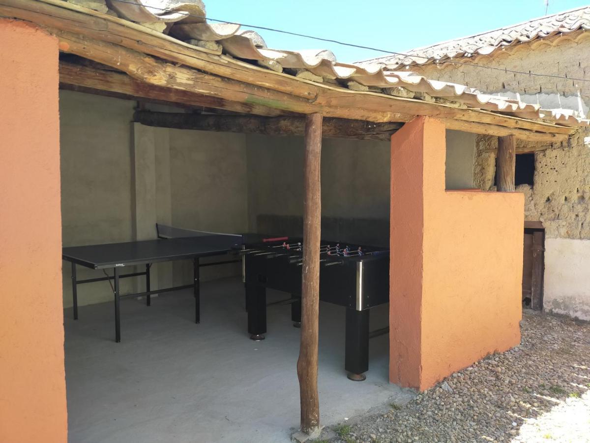La Casa Del Abuelo Simon Guest House Fuente el Sauz Екстериор снимка