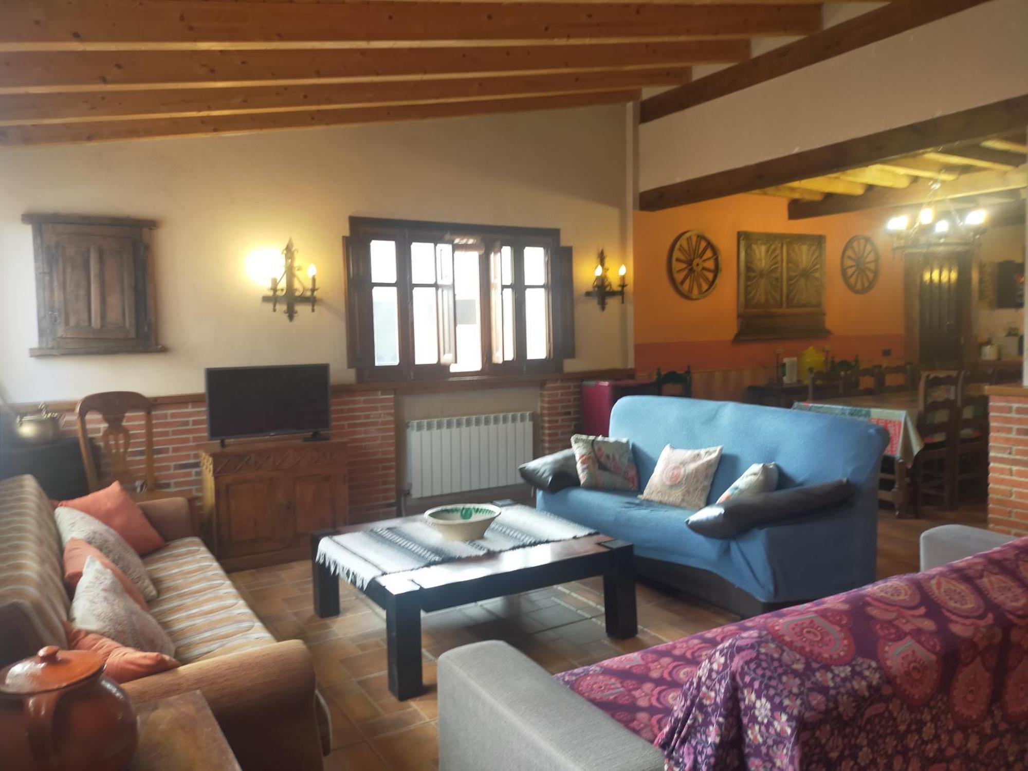 La Casa Del Abuelo Simon Guest House Fuente el Sauz Екстериор снимка