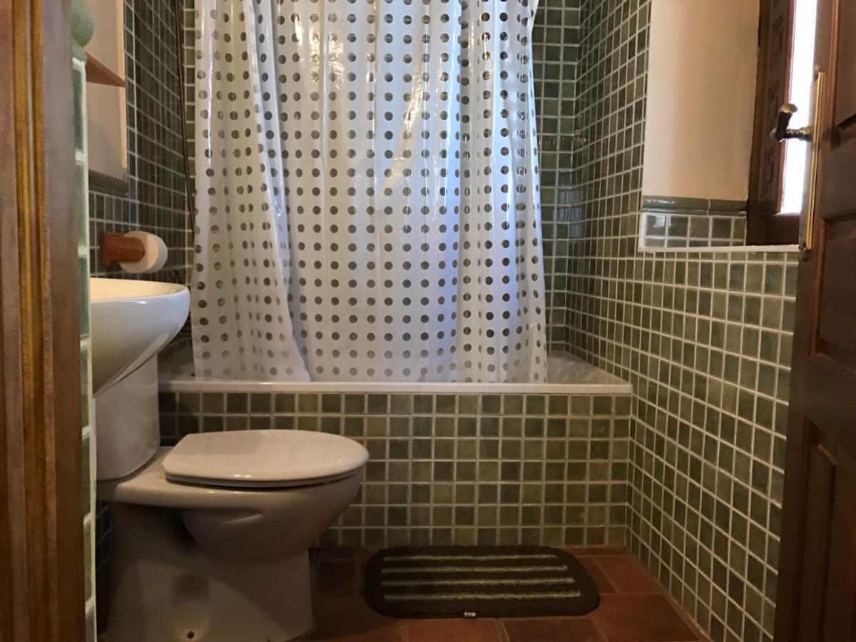 La Casa Del Abuelo Simon Guest House Fuente el Sauz Екстериор снимка